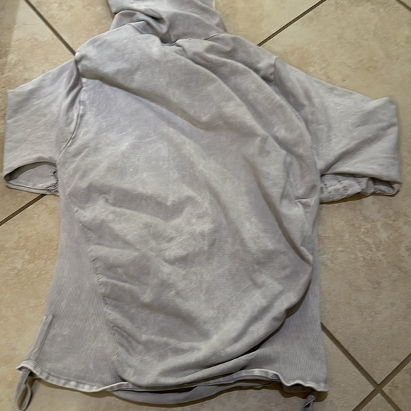 NWOT free people hooded good karma running top - Picture 6 of 7